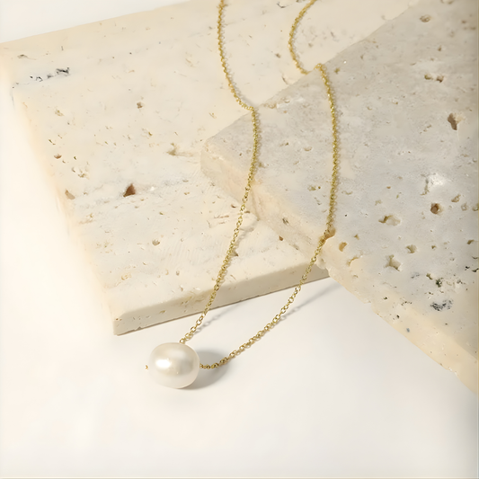 Minimalist Pearl Necklace