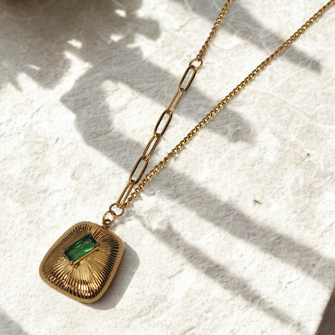 Green Radiance Necklace